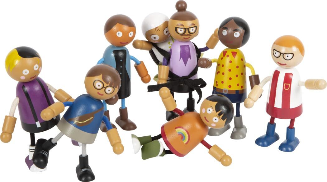 Small Foot Bending Family w/Baby, 8 Flexible Wooden Dolls of Various Ages, Gende