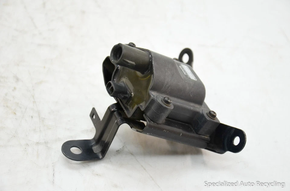 1992 LEXUS SC300  Engine Coil Ignitor Ignition #19080-46020 - Image 3 of 4