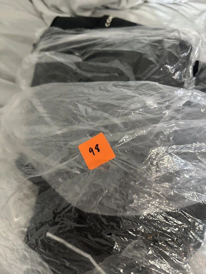 Nuevos pantalones Olympia Seattle $200 negros talla 36 Sr2 Foto 2 de 4