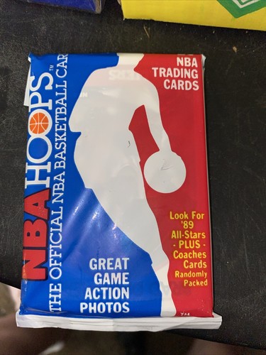 1989-90 Hoops Basketball Pack as pictured!