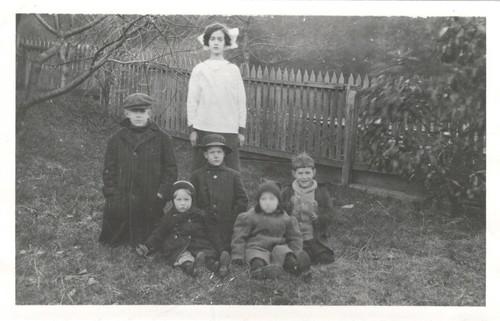 Vintage Photograph Children of Charles and Hilda Larson in Astoria 1914 OREGON - 第 1/2 張圖片
