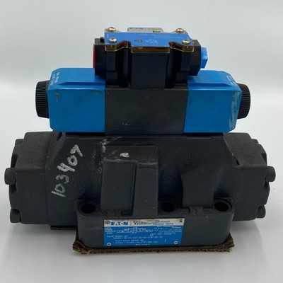 Vickers - Directional Control Valve - 02-325877, DG5V 8 H 0C E M FW B 10 New