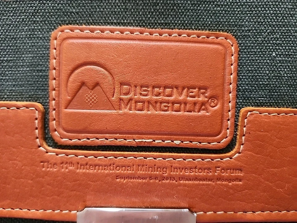 Maletín de colección Discover Mongolia International Mining Investors Forum... Foto 4 de 4