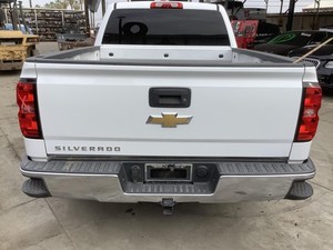 Used Tailgate fits: 2014 Chevrolet Silverado 1500 pickup w/o open and close assi