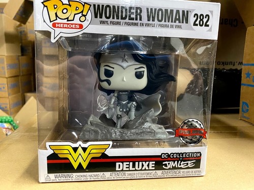 Funko Pop Black and White Wonder Woman 