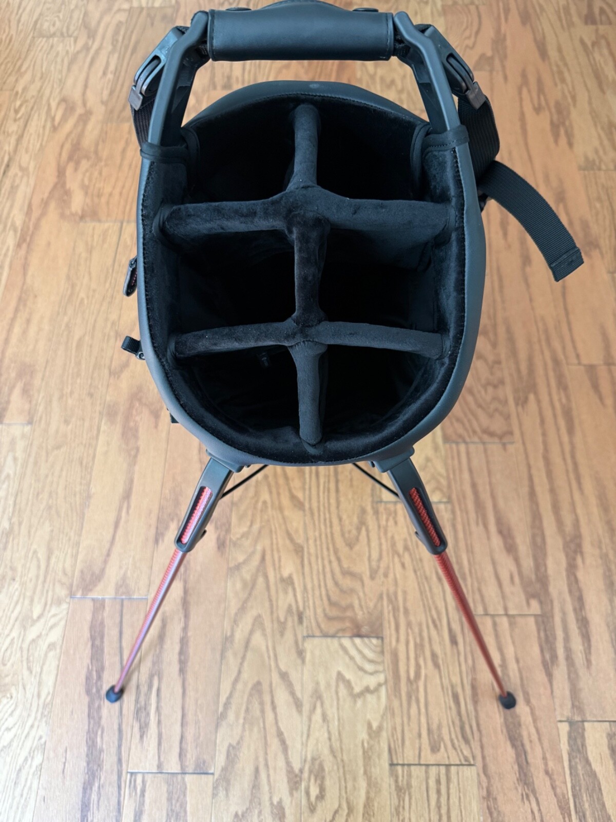 Picture 4 of 9