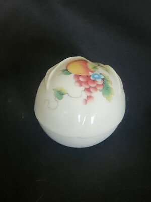 Peach Germaine Monteil Fruit Decorated Trinket Box Made In Japan  3  Porcelain