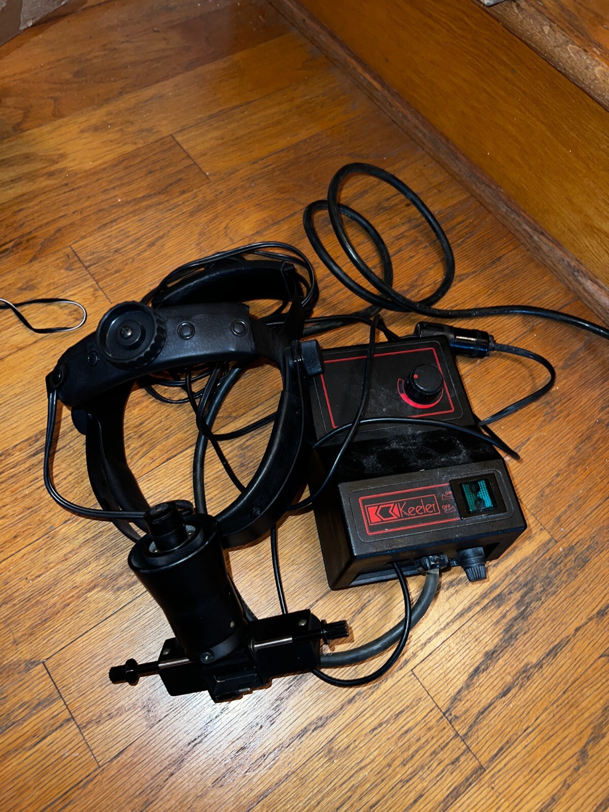 Keeler Wired Indirect Binocular Ophthalmoscope BIO with Power WORKING