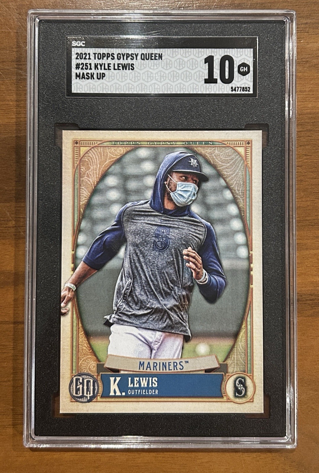 2021 Topps Gypsy Queen - Mask Up Image Variation Kyle Lewis #251 Mariners *READ*