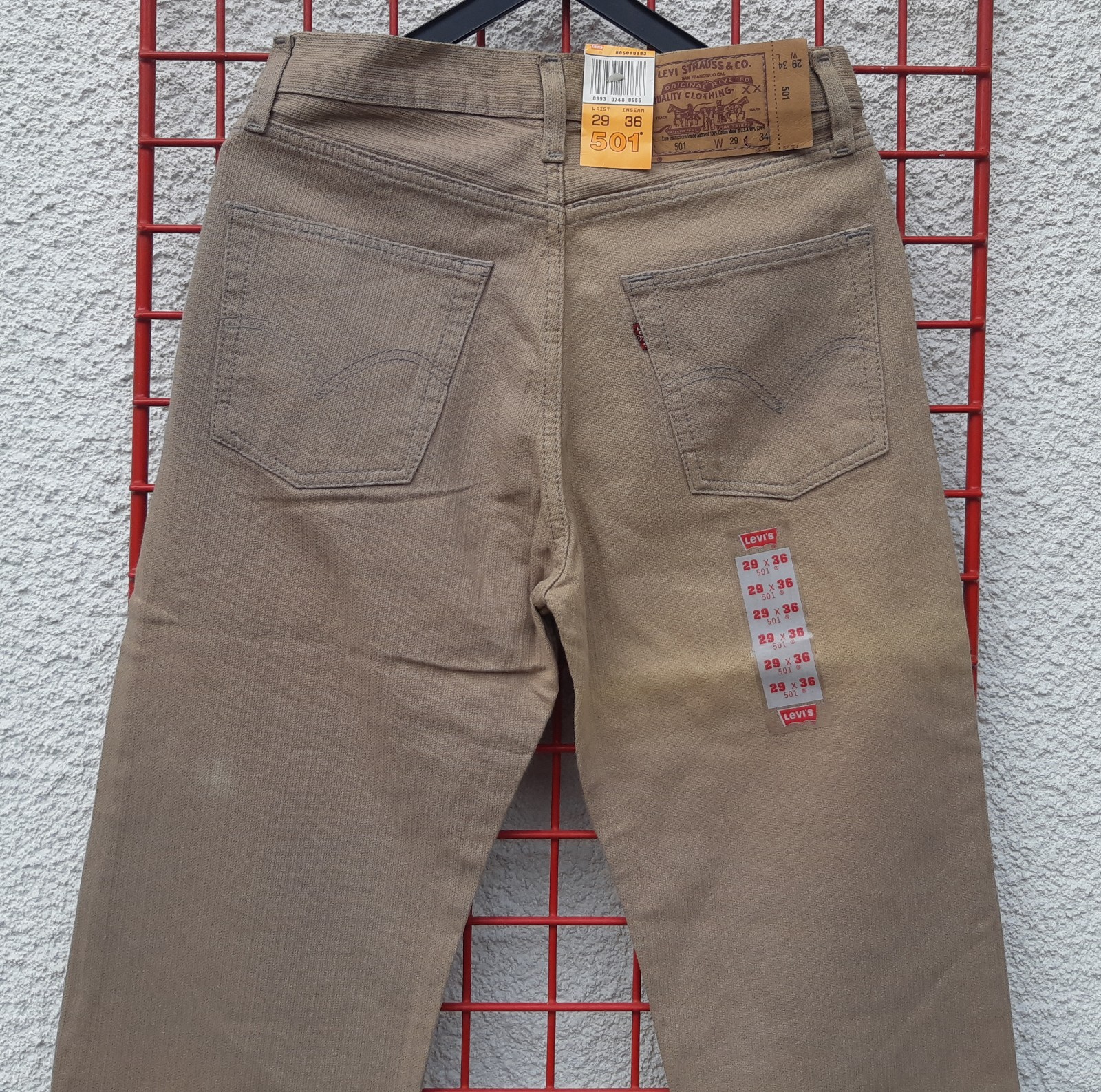 Vintage 90s LEVIS 501 Jeans USA size W29 L34 NWT image 4