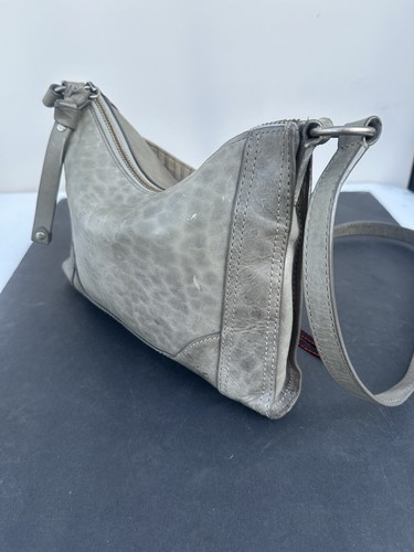 Frye Melissa Zip Leather Crossbody Bag Purse Gray Distressed DB770 Preowned - Picture 15 of 15