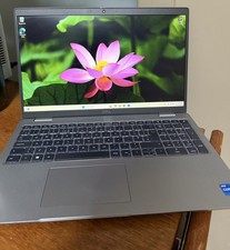 Dell Latitude 5540 Laptop 15.6" Intel I5 13th Gen 16GB Ram 256gb Sdd Usbc HDMI