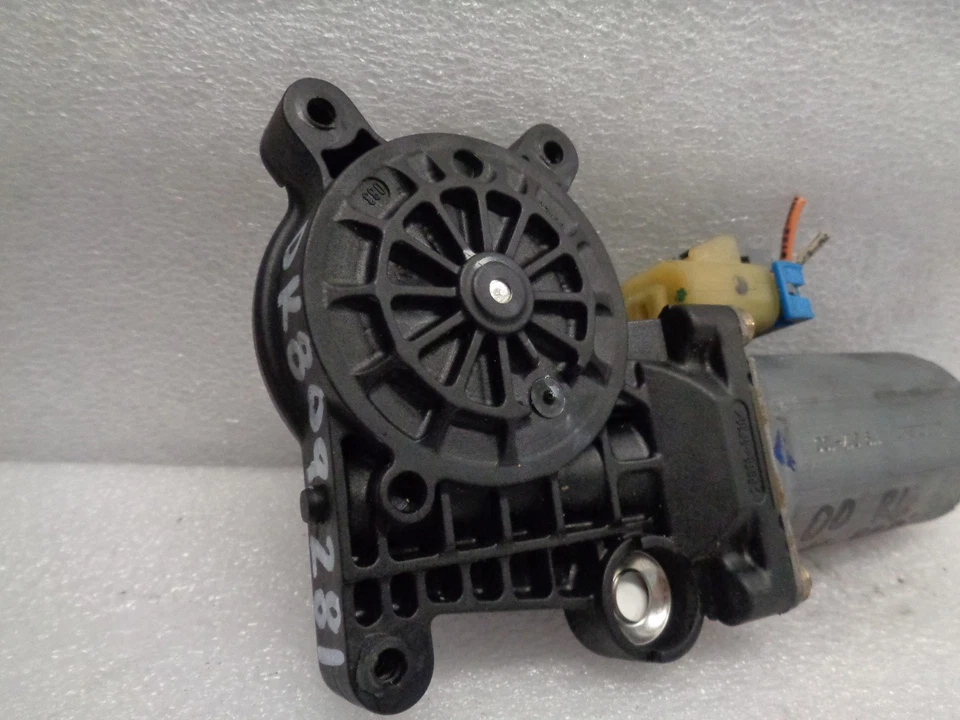 1998-2003 Mercedes ML320 Rear Left Driver Window Regulator Motor OEM DK809281 - Image 4 of 4