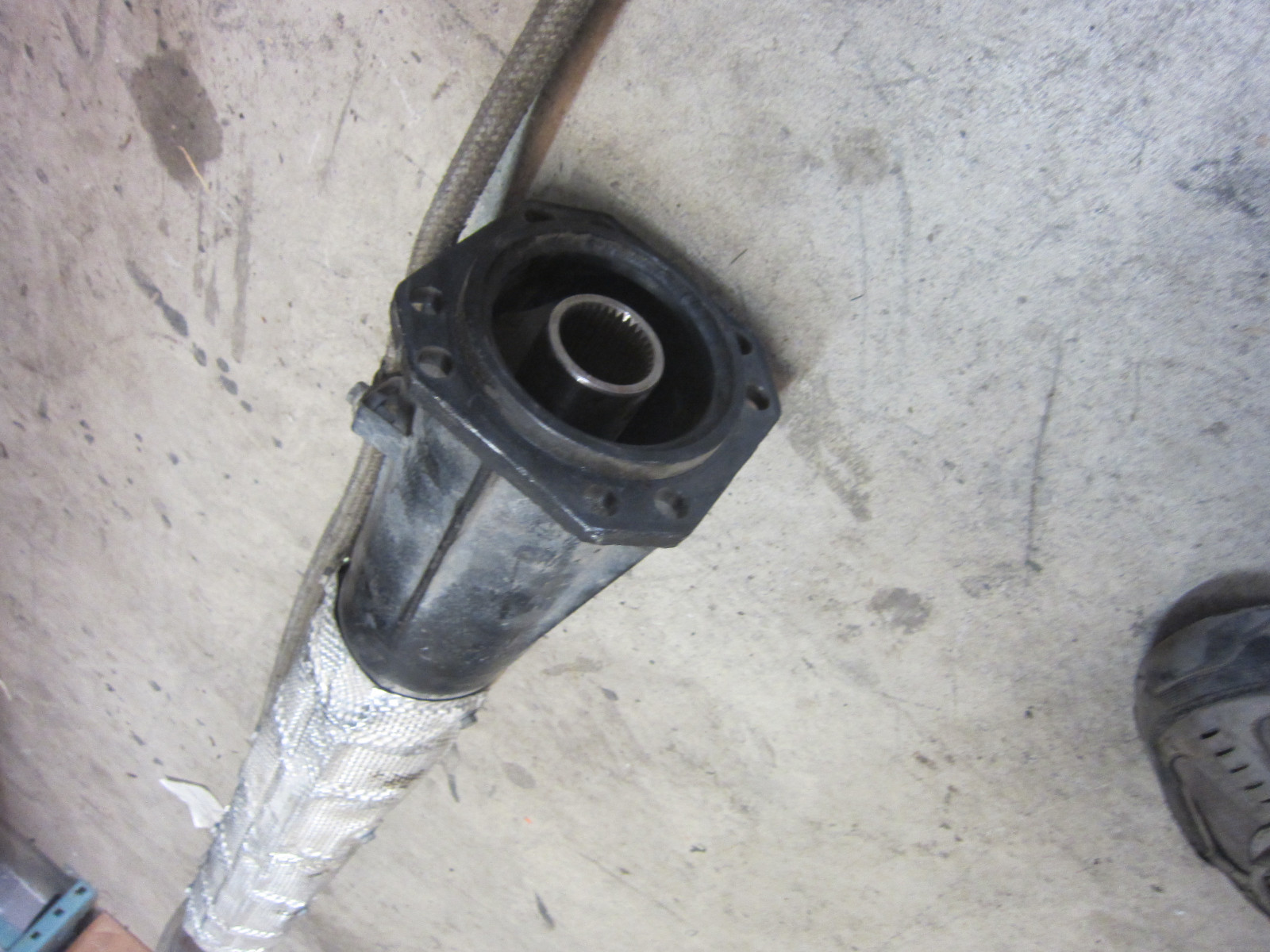 Maserati Coupe, Gransport - Gearbox Torque Tube / Drive Shaft  USED - P/N 187159