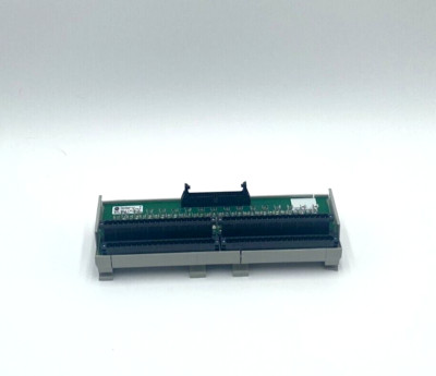 Allen-Bradley 1492-RIFM40F-F24-2 Digital Interface Module - BROKEN PLASTIC
