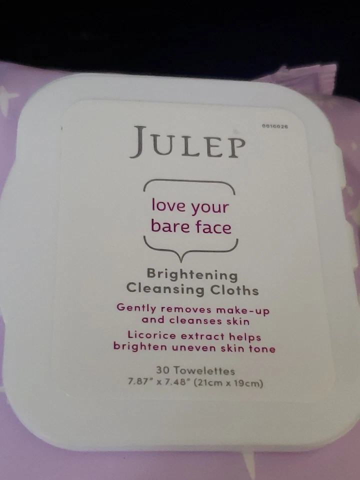 JULEP  Love Your Bare Face Brightening Cleansing Cloths 30 Towelettes Wipes - Image 2 of 4