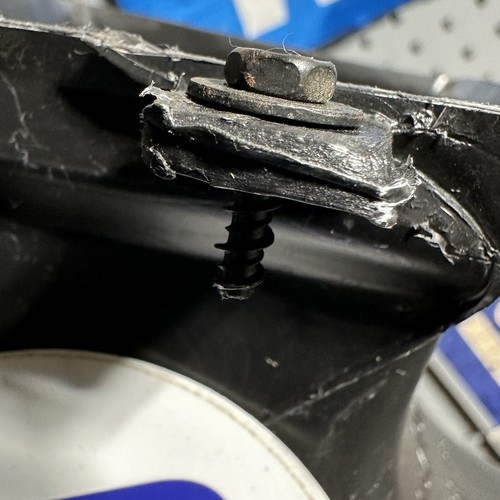 88-94 OBS Truck A/C Heater Vent Duct To Cluster Bezel Hardware Screw 454 SS GMC - Picture 4 of 12