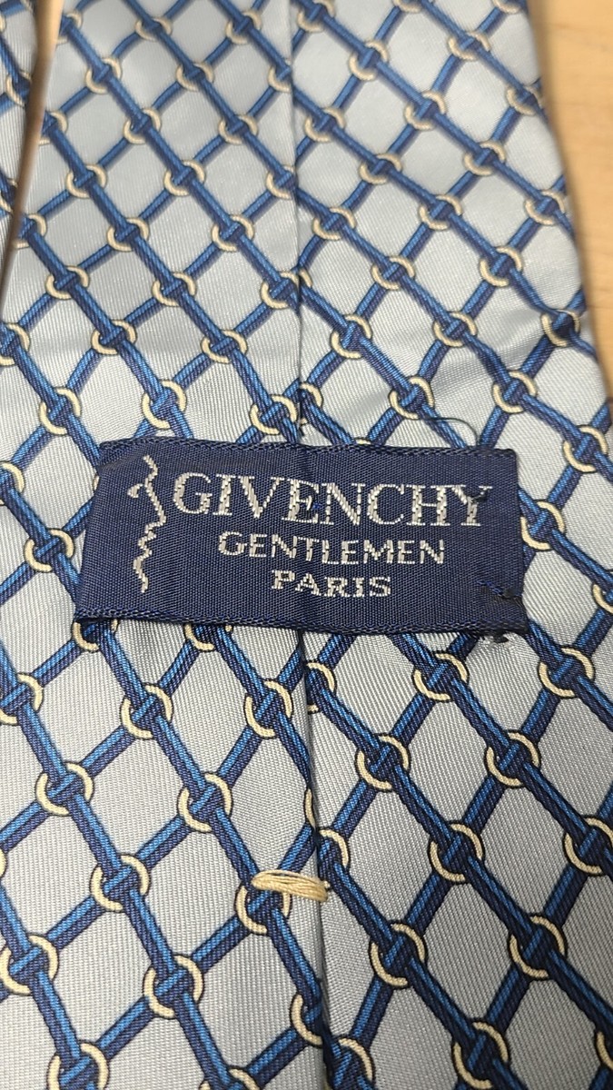 Vintage Givenchy Gentleman Paris Men's Blue Silk Chainlink Print