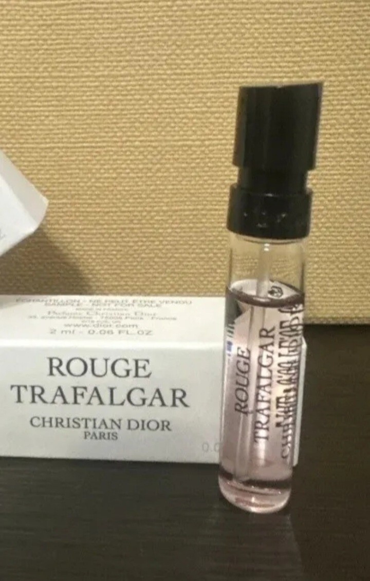 Christian Dior Rouge Trafalgar 2本セット Christian Dior Rouge Trafalgar Eau De Parfum 2 ml /0.07 oz