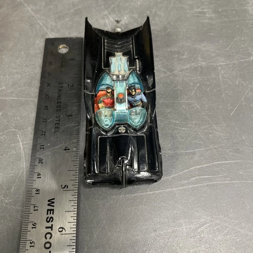 VINTAGE CORGI TOYS BATMOBILE CAR - MADE IN GREAT BRITAIN - BATMAN -5 INCHES LONG