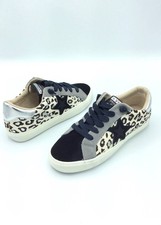 Vintage Havana Women's Cheetah Star Laceup Sneakers Size 7