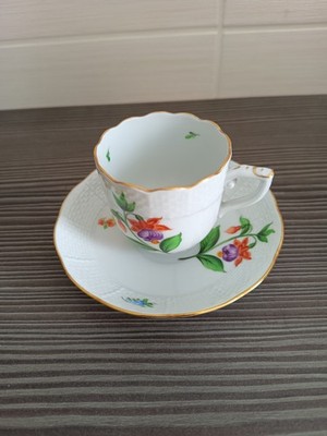 Herend Mokkatasse Kollektion Apponyi florales Dessin handbemalt