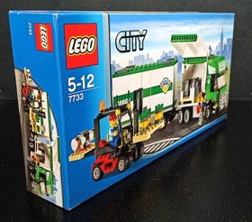 LEGO 2008 CITY CARGO #7733 TRUCK & FORKLIFT SET SEALED