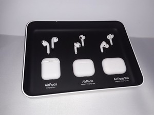 【非売品】Apple AirPods Retail Display 展示ケース Airpods Display | eBay