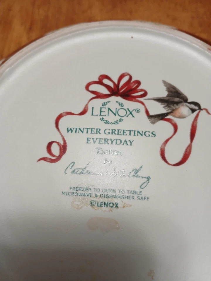 Lenox Winter Greetings Everyday Tartan 9" Servizio Ciotola Festa Cardinale - Immagine 4 di 4