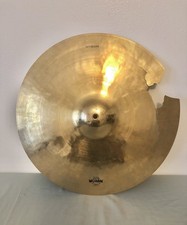 19  Wuhan Traditional Series Crash Cymbal, Thin Weight, 1425 Grams