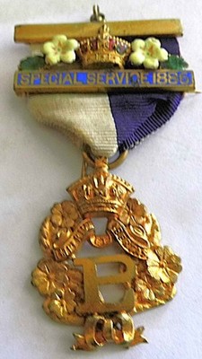 VICTORIAN PRIMROSE LEAGUE (TORY PARTY) SPECIAL SERVICE MEDAL 1886