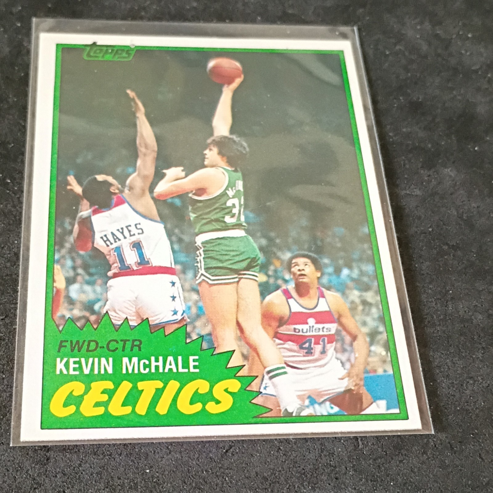 1981-82 Topps Kevin McHale #75 Boston Celtics Basketball Card