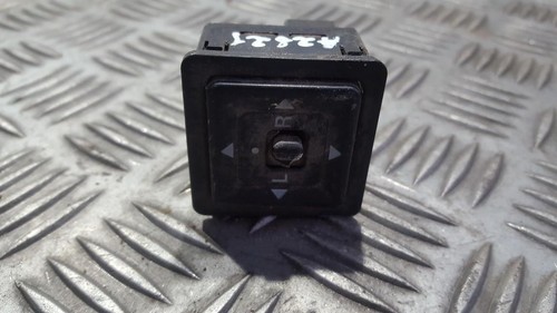 Mitsubishi Space Runner 1992 Wing mirror control switch (Exterior  #266593-23