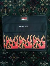 Gator Guitar Pedal Board With Rare Flame Case 18”x14”