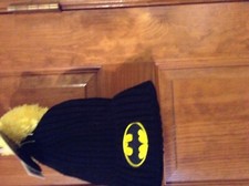New Batman Winter Pom Pom hat NWT