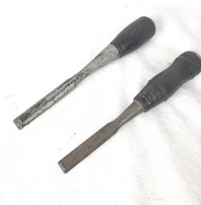 Lot (2) Vintage 1/2 In. Wide Stanley Socket  Wood Chisels Sweetheart & NO 60