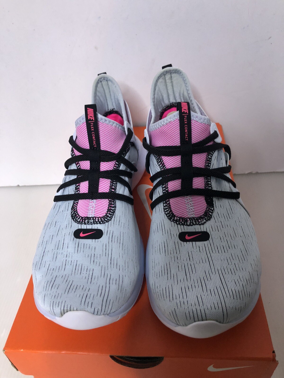 Size 9 - Nike Flex Contact 3 Half Blue 