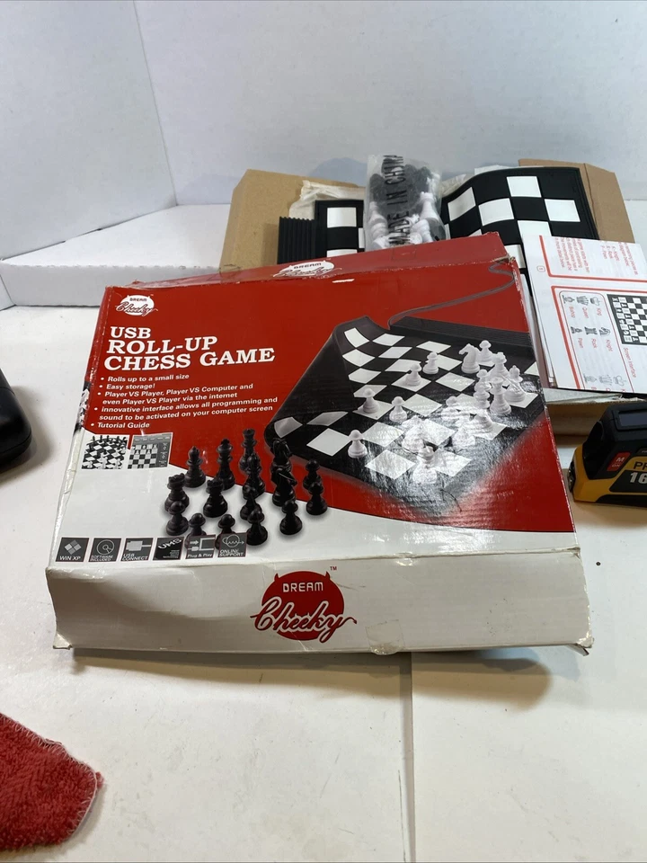 Vintage Dream Cheeky USB Roll Up Chess Game 2007 #406 ~New - Image 3 of 4