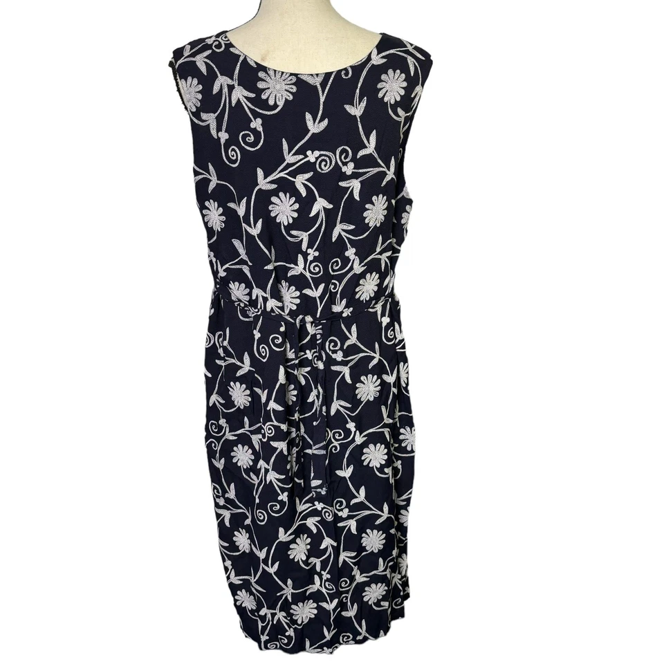 Cactus Flower Dress Womens XL Navy Blue White Floral Tie Back Vintage USA - Image 4 of 4