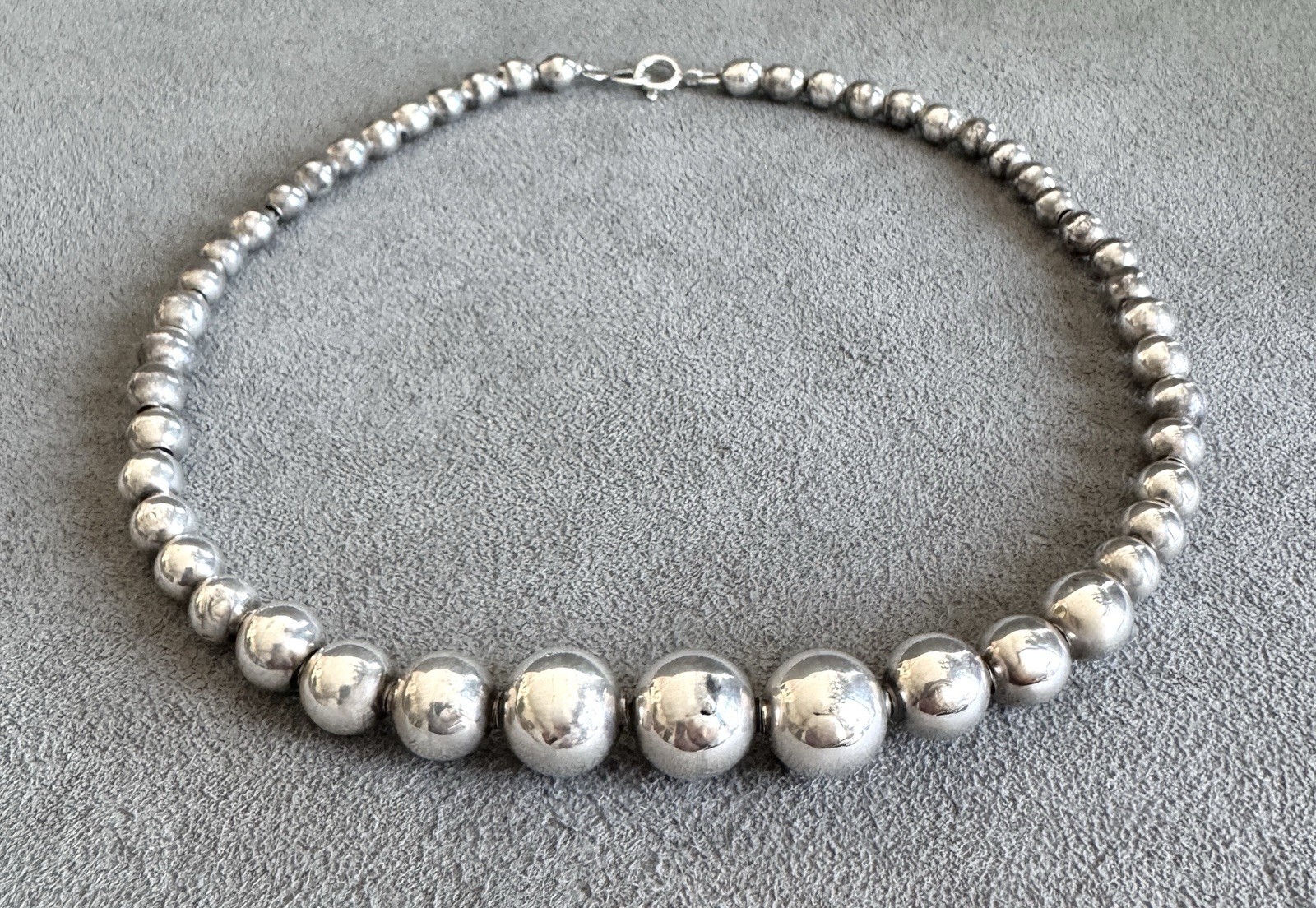 Vintage GRADUATED Solid STERLING Silver BALL BEAD… - image 1