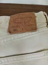 Vintage 90s Levi’s 501-0105 Light Wash Denim Jeans 32x32 (32X31 xx) USA Made!
