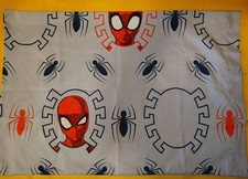 Spiderman standard pillow case - Excellent condition - officially licensed