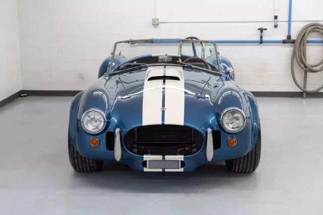 Shelby Cobra 1965 Foto 3 de 4