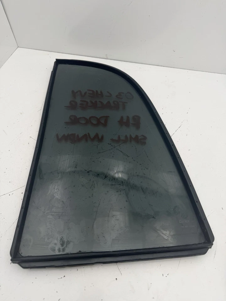 1999-2004 Chevrolet Chevy Tracker Right Rear Vent Window Glass OEM Foto 2 de 4