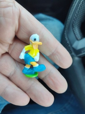 Donald Duck Mickey Football Soccer Zaini Kinder Surprise Figure 1 1/2 Inch Tall