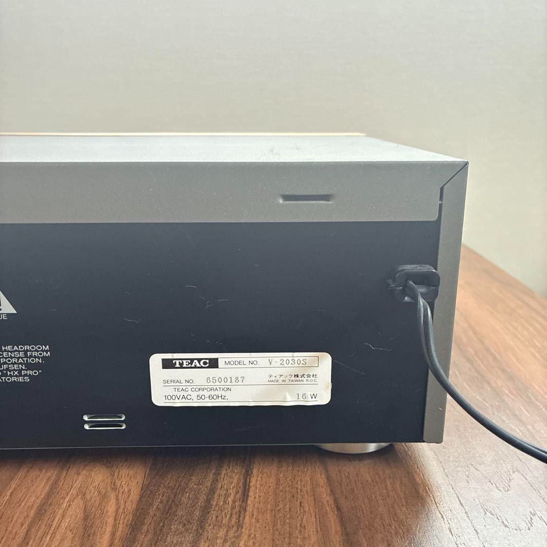 TEAC ステレオカセットデッキ V-2030S TEAC V-2030S STEREO CASSETTE DECK Dolby S NR HX PRO Silver
