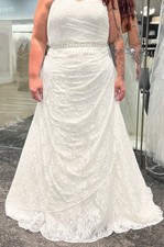 Ivory Lace Strapless A-Line Plus Size Wedding Dress Beaded Corset Back