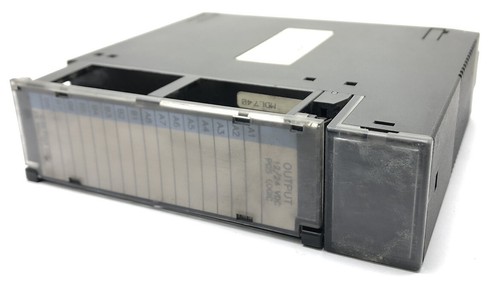 GE Fanuc IC693MDL740C Output Module - Picture 7 of 8