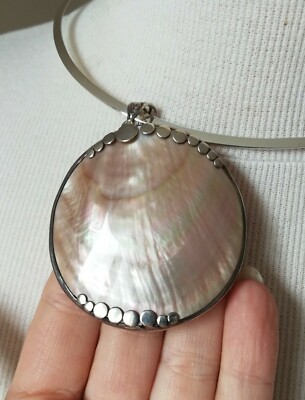 Collier Torque Argent 925 Avec Pendentif Nacre – Occasion, élégant Et Intemporel