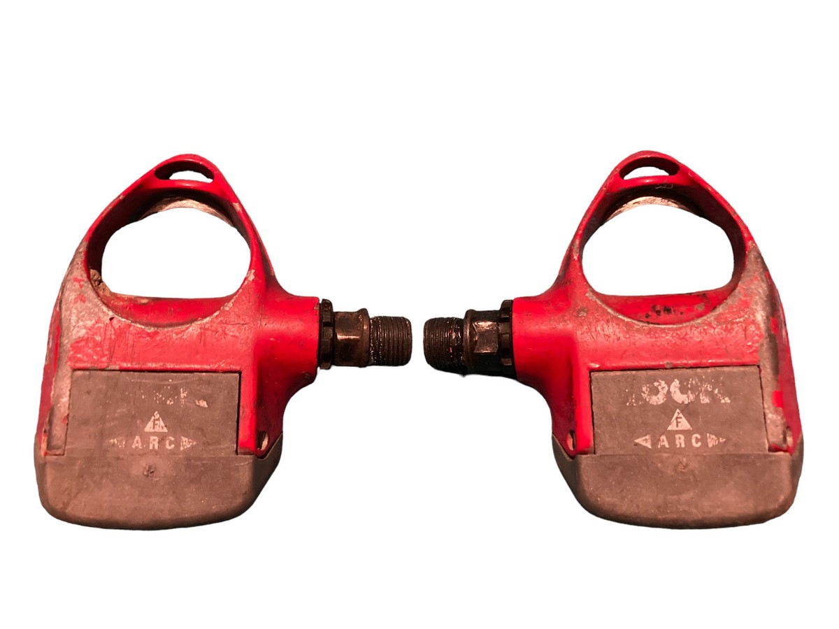 Vintage Look ARC F Clipless Road Bike Pedals Red